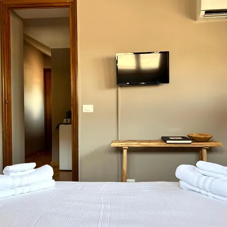 La Mansardina Apartmán *